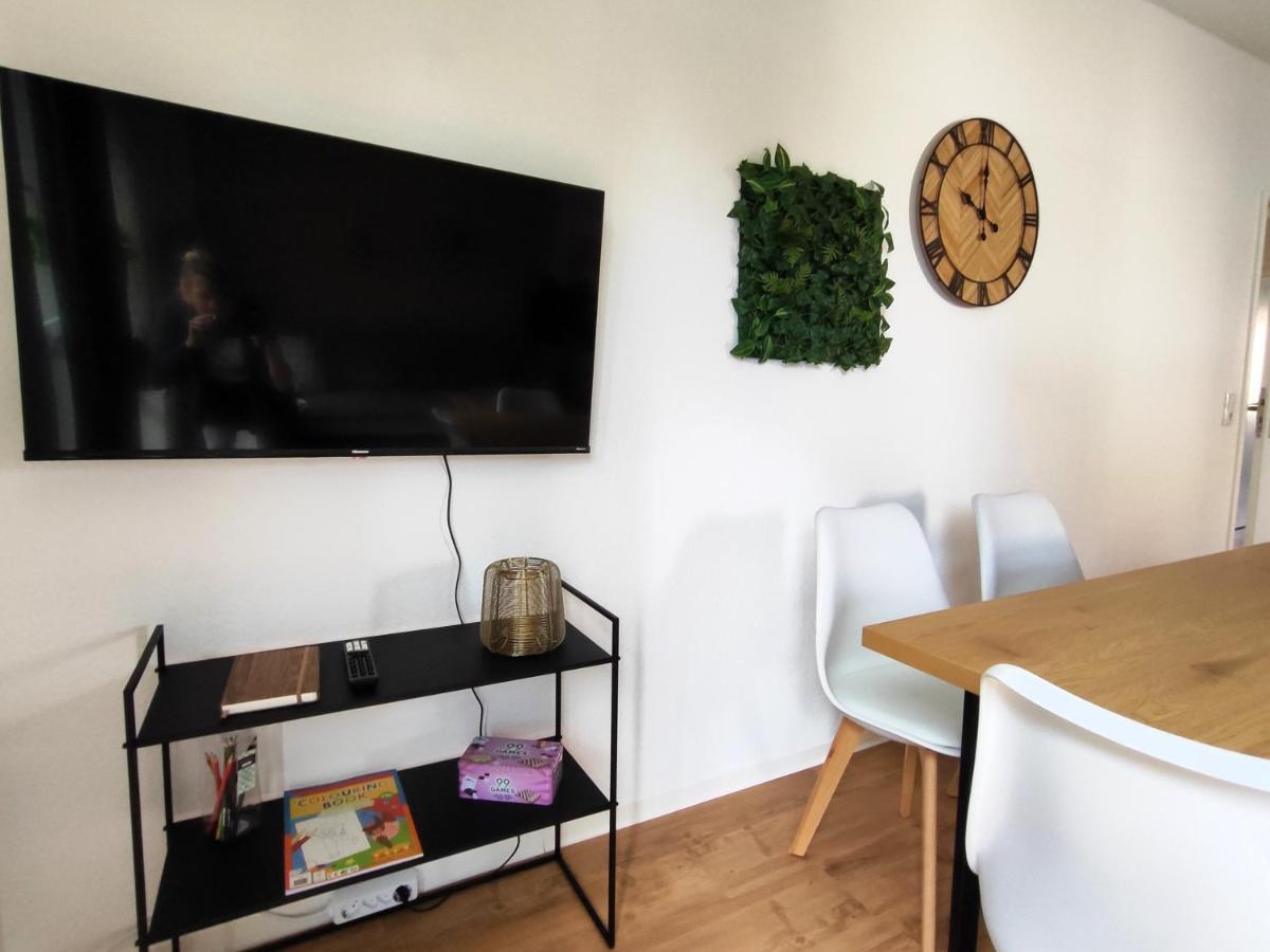 Bohnapartments Bechstein - Sehr Ruhig - 3 Schlafzimmer - Balkon - Gratis Stellplaetze- Wlan - Vollausstattung Apartment Neudietendorf