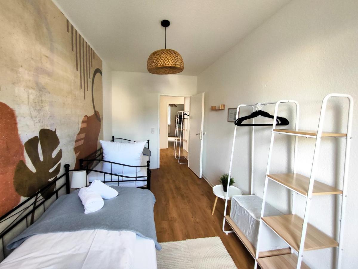 Bohnapartments Bechstein - Sehr Ruhig - 3 Schlafzimmer - Balkon - Gratis Stellplaetze- Wlan - Vollausstattung