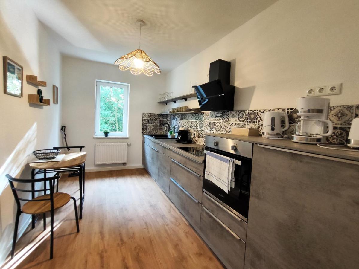 Bohnapartments Bechstein - Sehr Ruhig - 3 Schlafzimmer - Balkon - Gratis Stellplaetze- Wlan - Vollausstattung